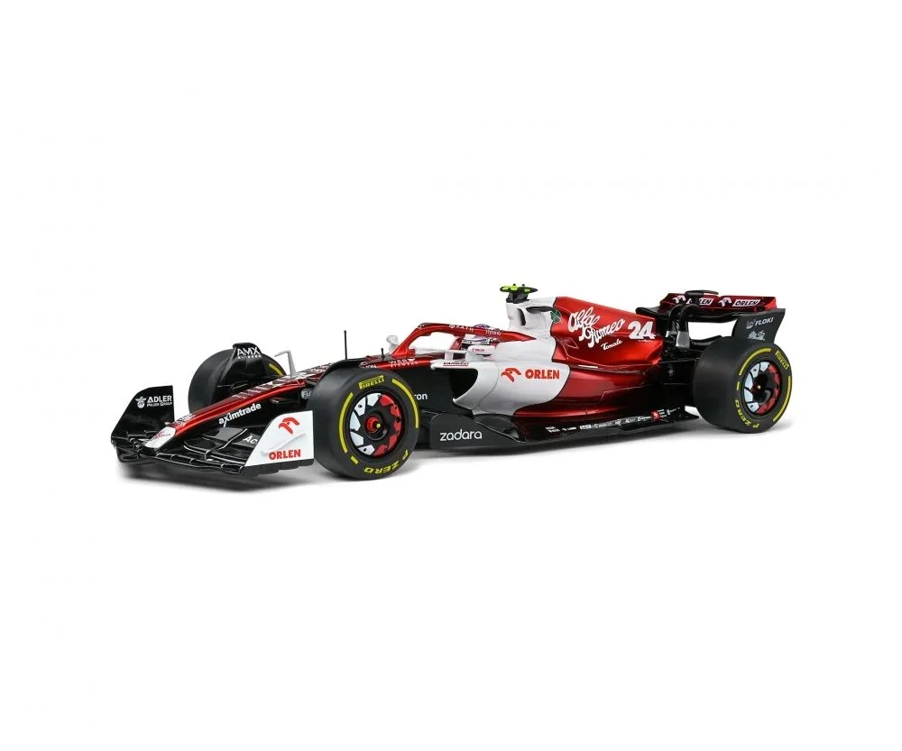 Solido_Alfa_Romeo_Guanyu,_Weiß_01:18_421182170
