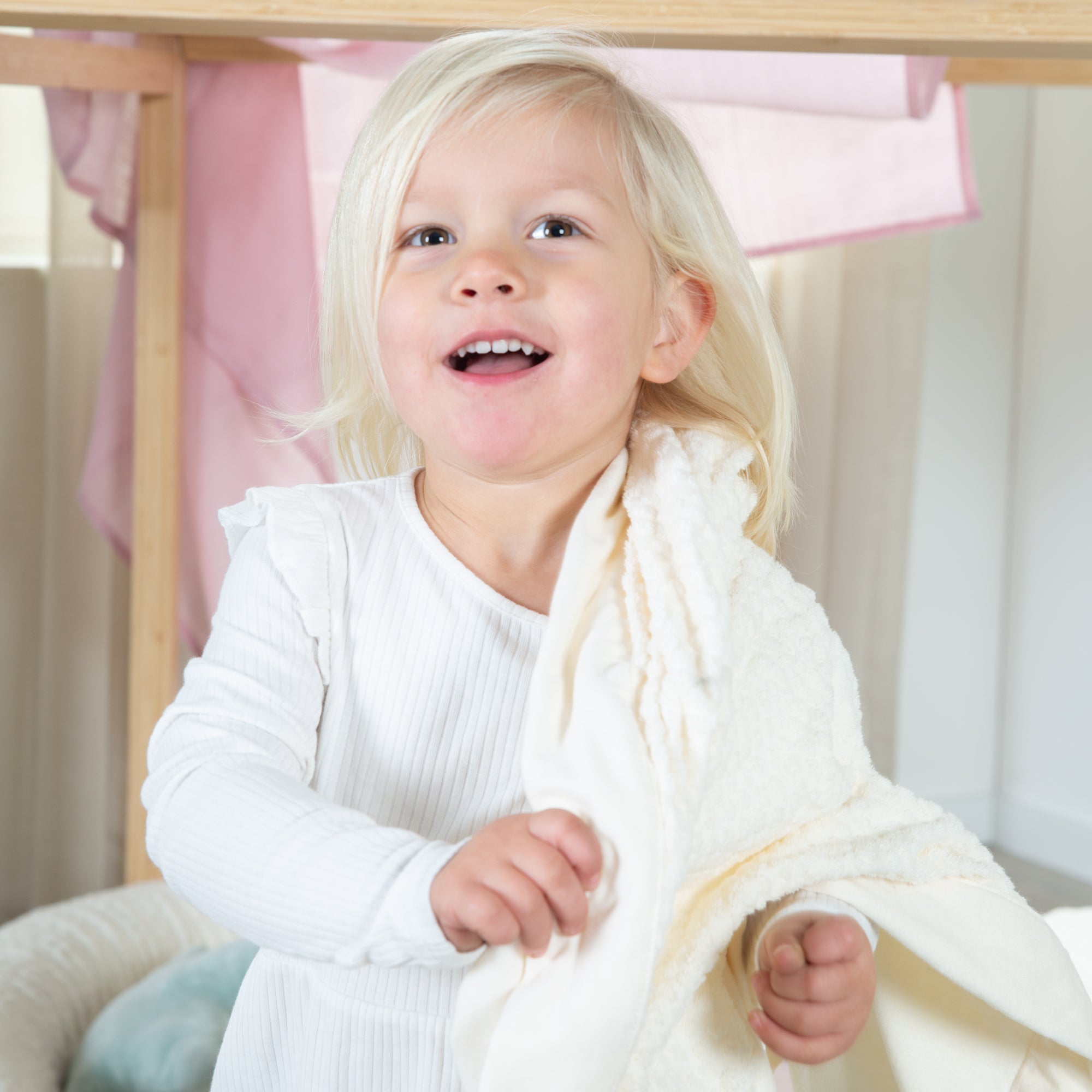 Roba 306117G281 Baby-Einschlagdecke 'Seashells' oyster neutral weiß – Heim Textilien - Produktbild 6