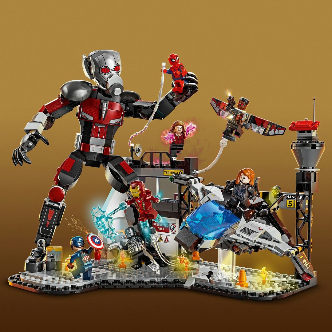 LEGO® MARVEL Super Heroes™ 76314 Captain America: Civil War Actionduell