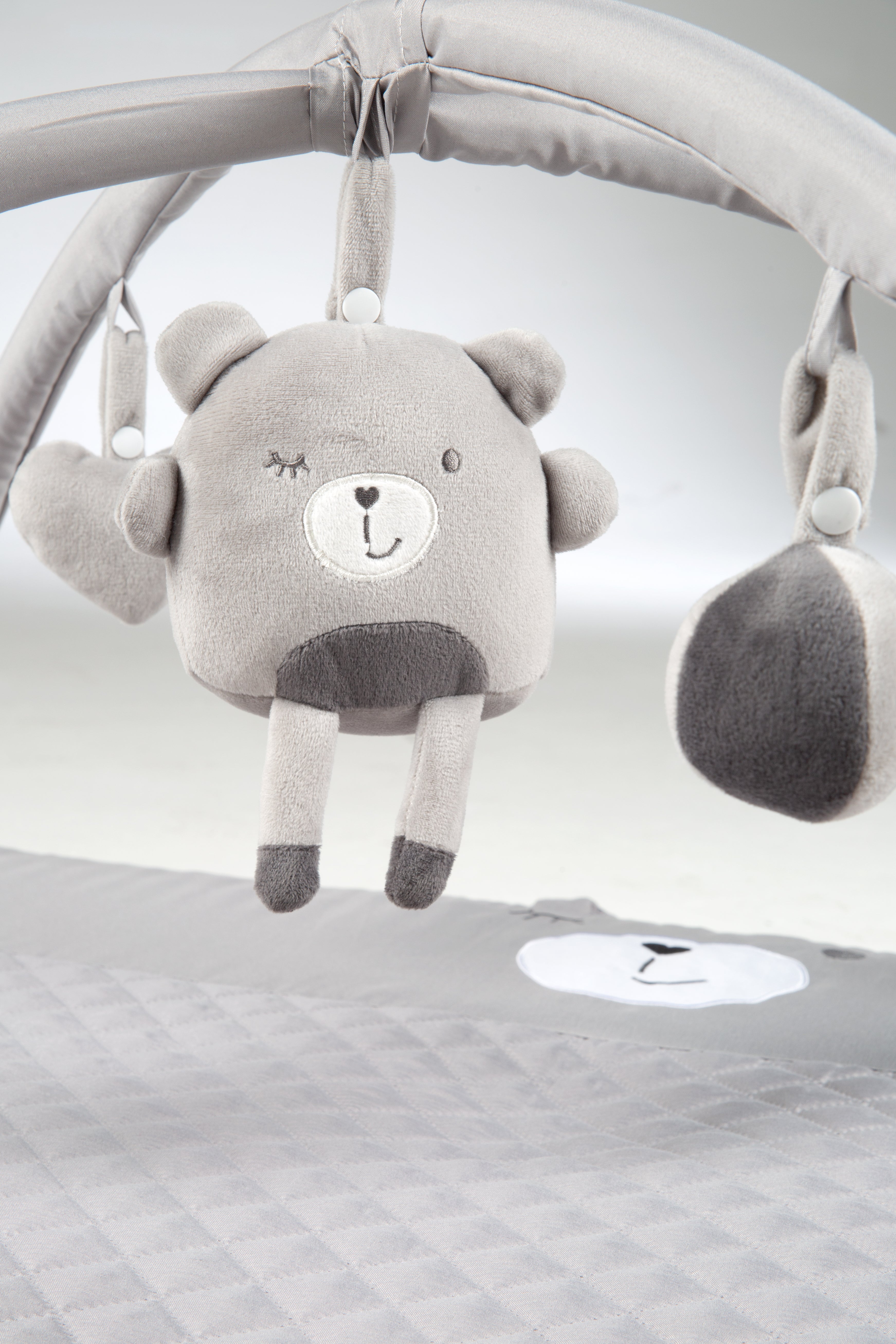 Roba 307075V230 Krabbeldecke mit Spielbogen grau – Krabbeldecken - Produktbild 10