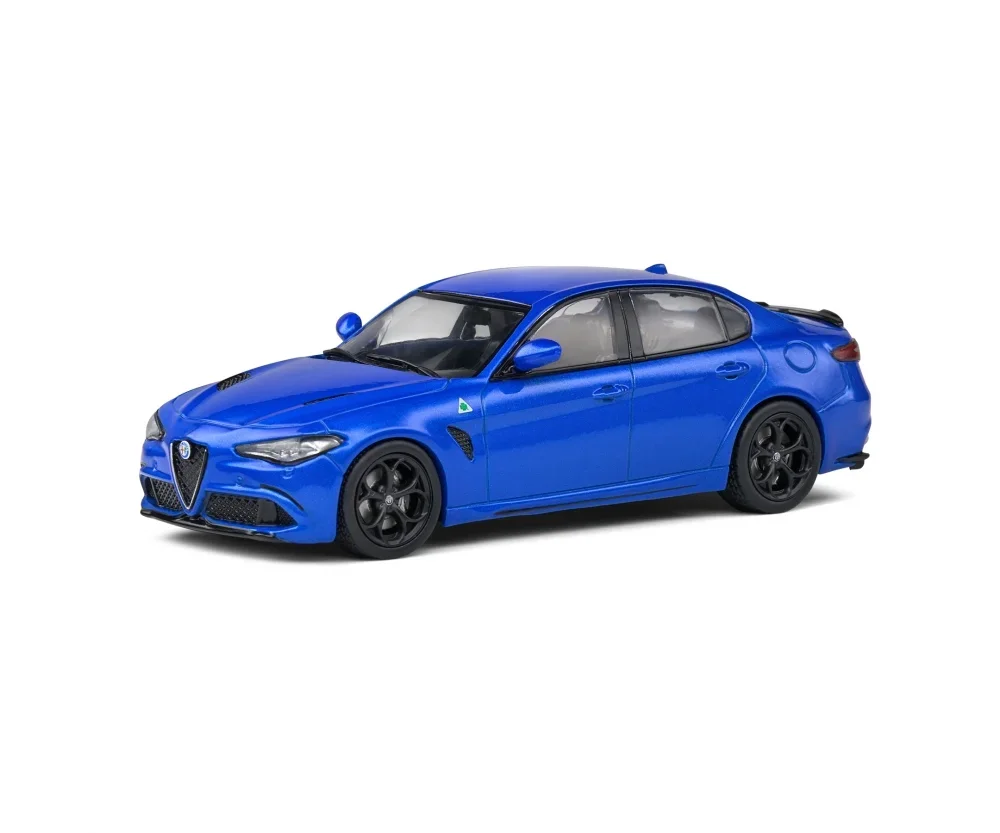 Solido_Alfa_Romeo_Giulia_Q.,_Blau_01:43_421437360