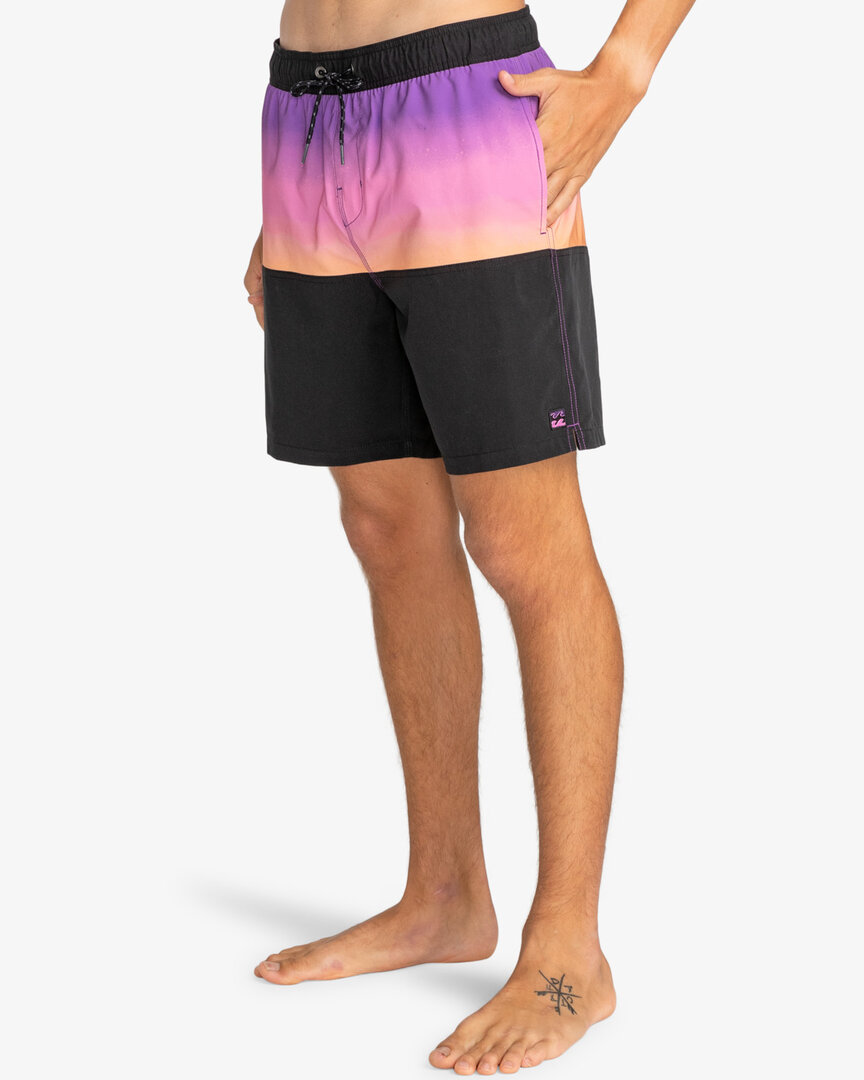 Bekleidung, Kurze Hosen, Person, Strandmode