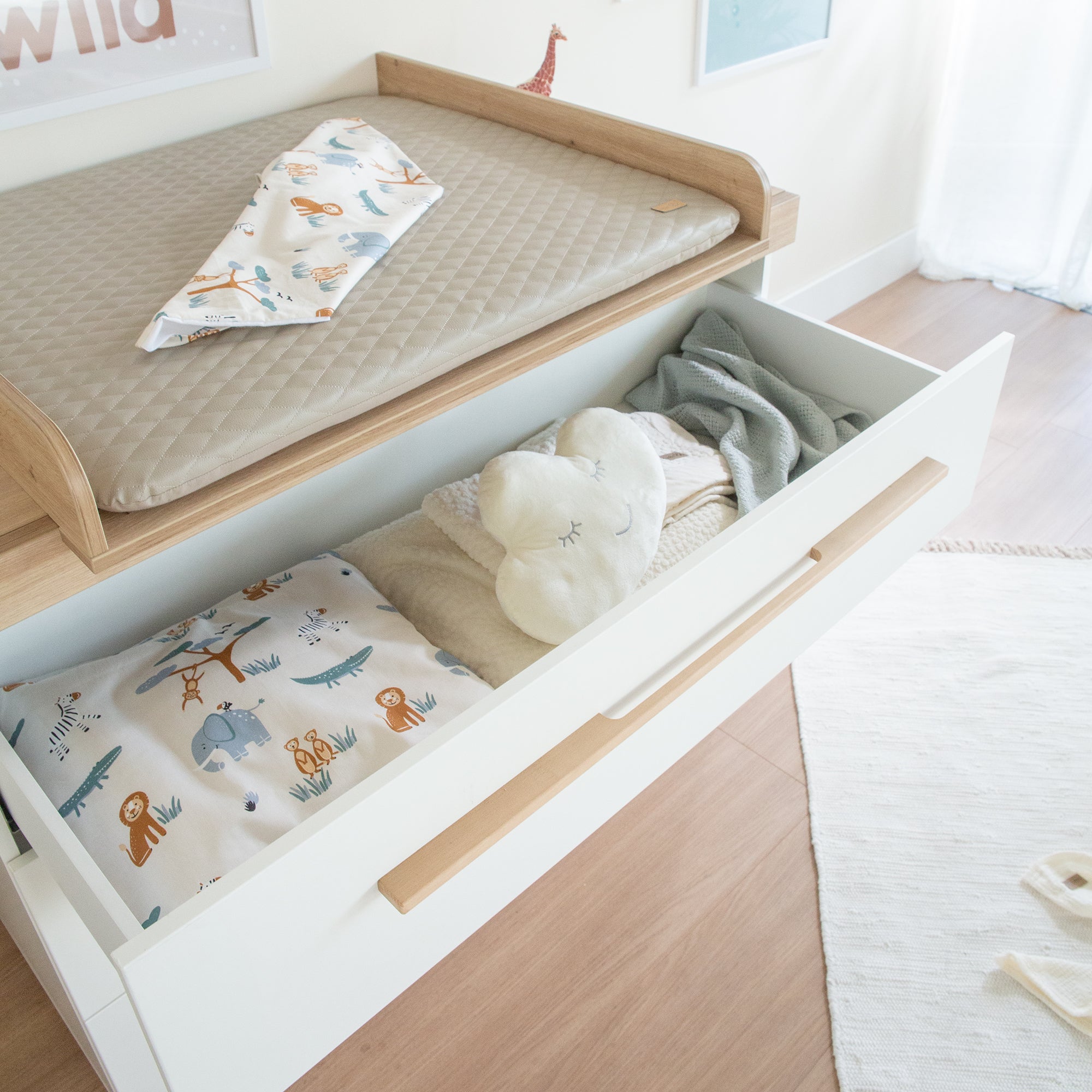 Roba 1731889 Wickelkommode breit Lumo weiß - Produktbild 2