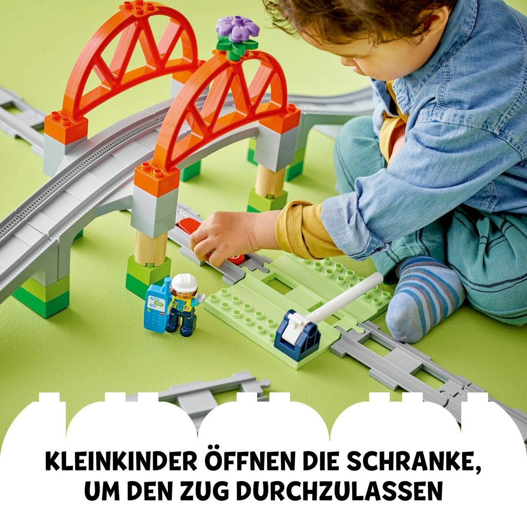 LEGO® DUPLO® Eisenbahnbrücke und Schienen - Erweiterungsset 10426