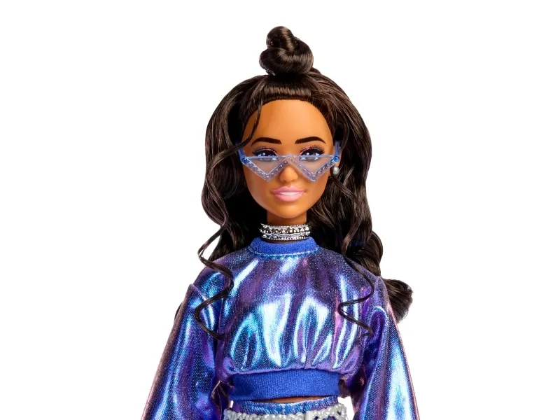 Barbie® Deluxe Style-Modepuppe Blaues Sweat