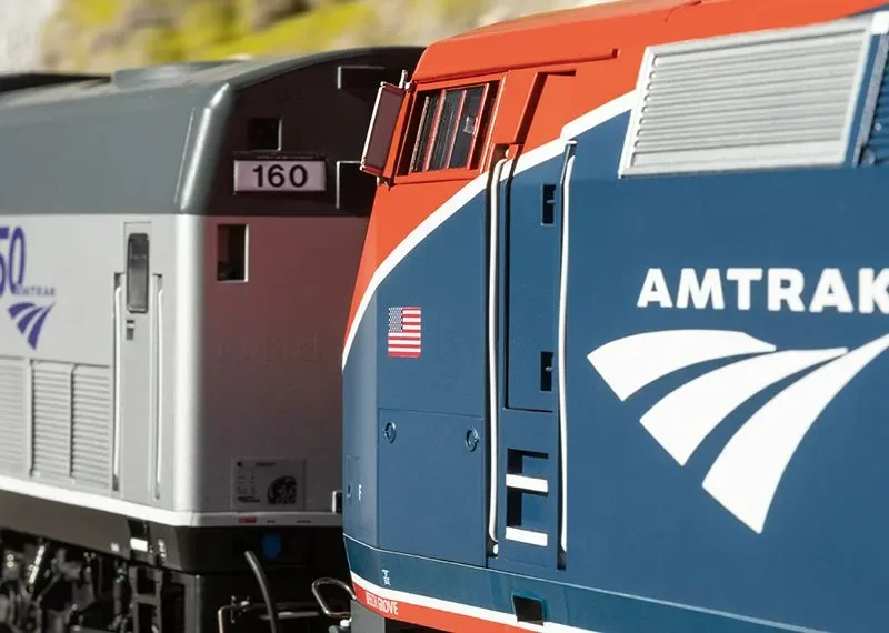 LGB 20494 Diesellokomotive P42 – 50 Jahre Jubiläum Phase VI Diesellokomotive P42 – 50 Jahre Jubiläum Phase VI