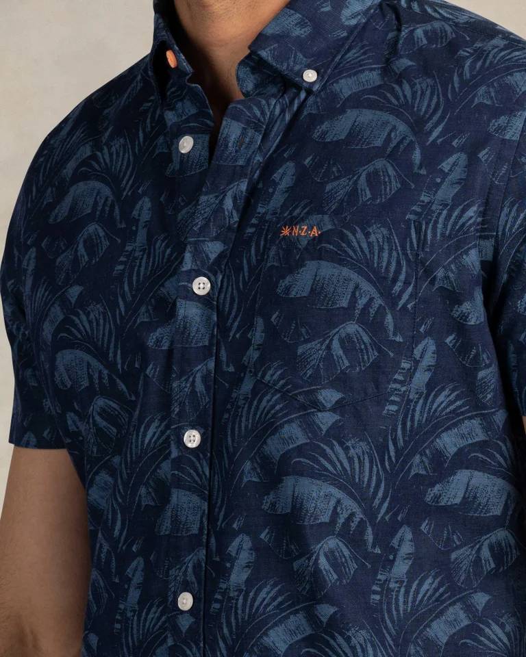NZA 26CN559SNS/M Hemd - Kurzarm / Blau / Palmen - M