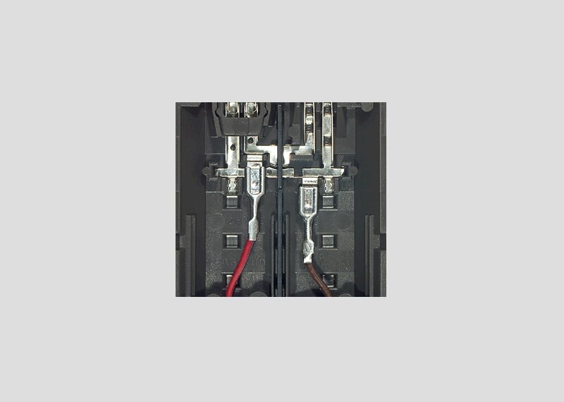 MÄRKLIN_74040_Anschlussgarnitur, Verkabelung
