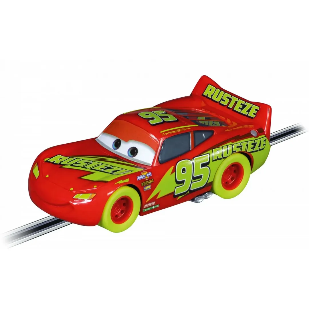 Carrera_Lightning_McQueen_-_Glow_Racers_20064220