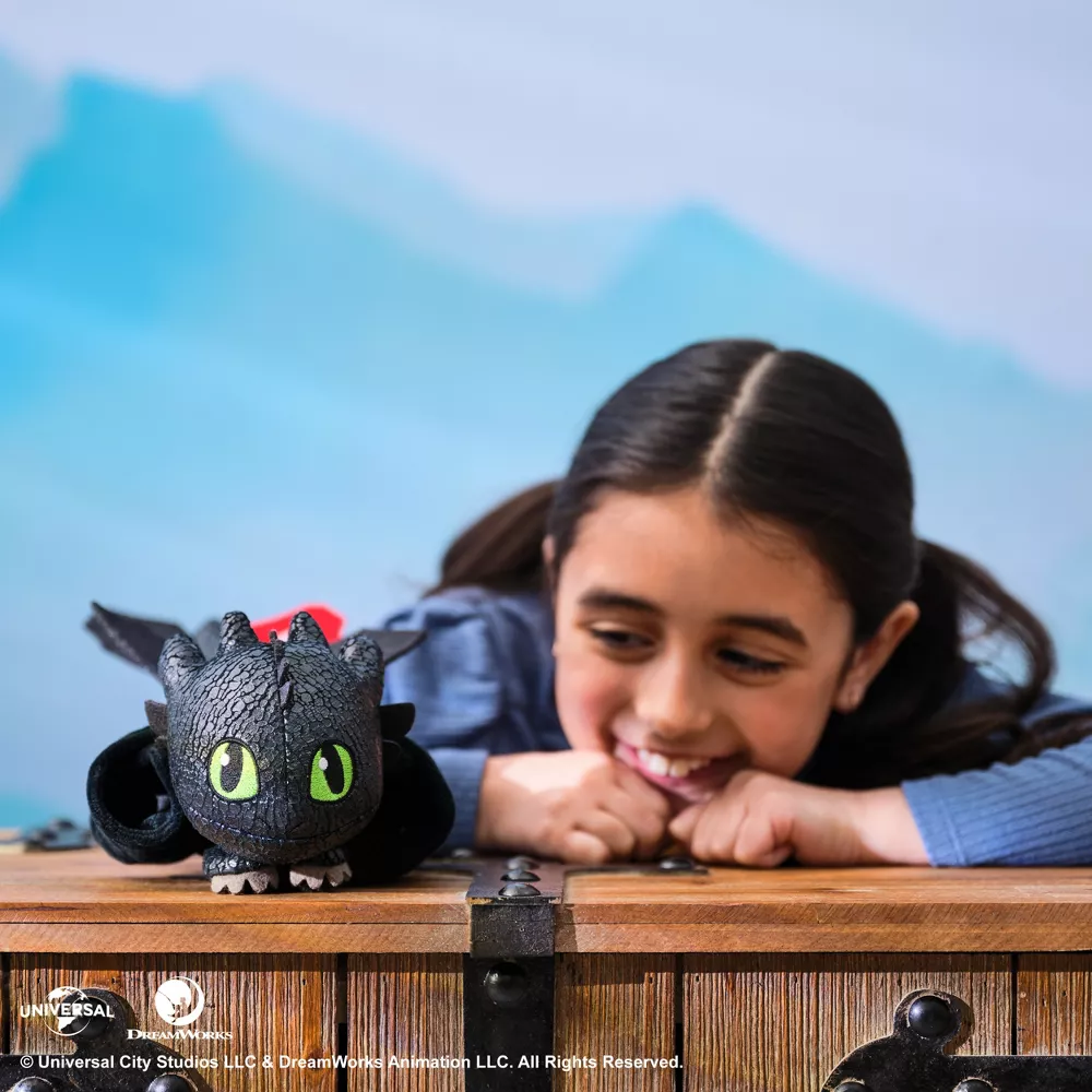 Dragons Movie - Huggging Ohnezahn Dragons Movie - Huggging Ohnezahn