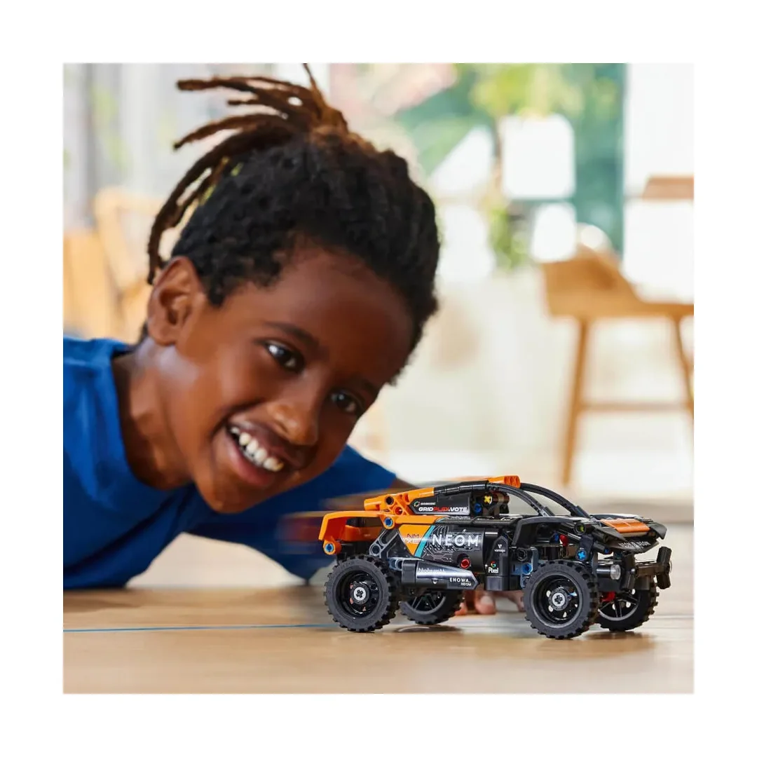 LEGO® Technic Neom Mclaren Extreme E Race Car 42166 LEGO® Technic Neom Mclaren Extreme E Race Car 42166
