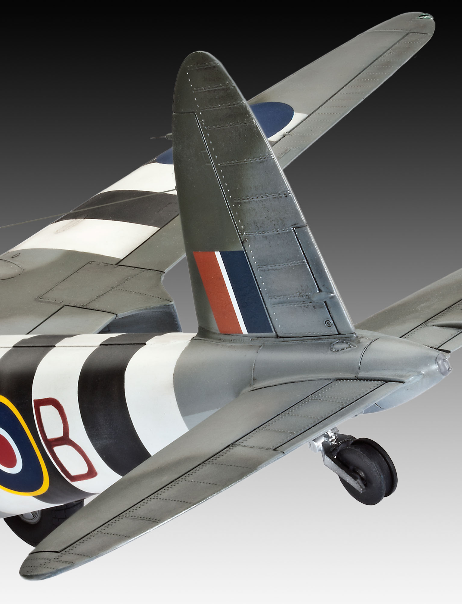 Revell 04758 De Havilland Mosquito Mk.IV Modellbausatz Flugzeug, Transport, Fahrzeug