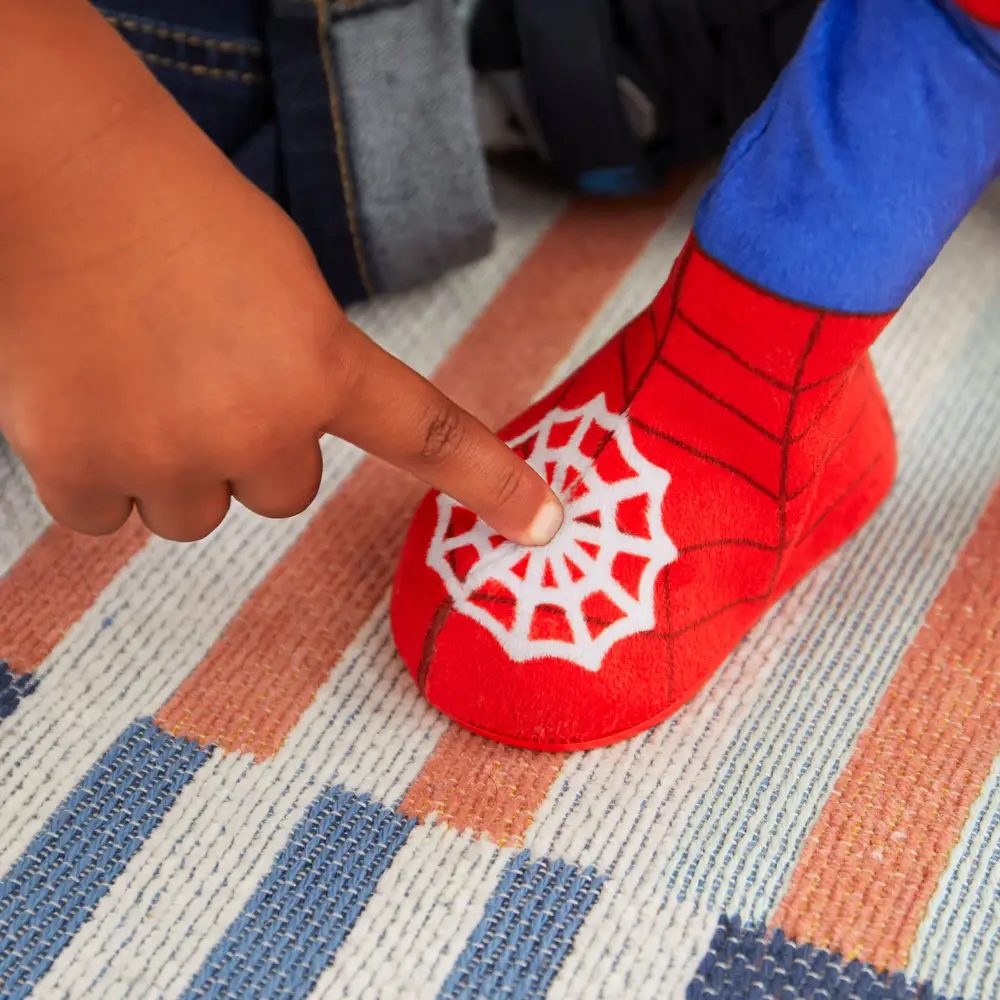 MARVEL Spidey Dance N Crawl Spidey MARVEL Spidey Dance N Crawl Spidey