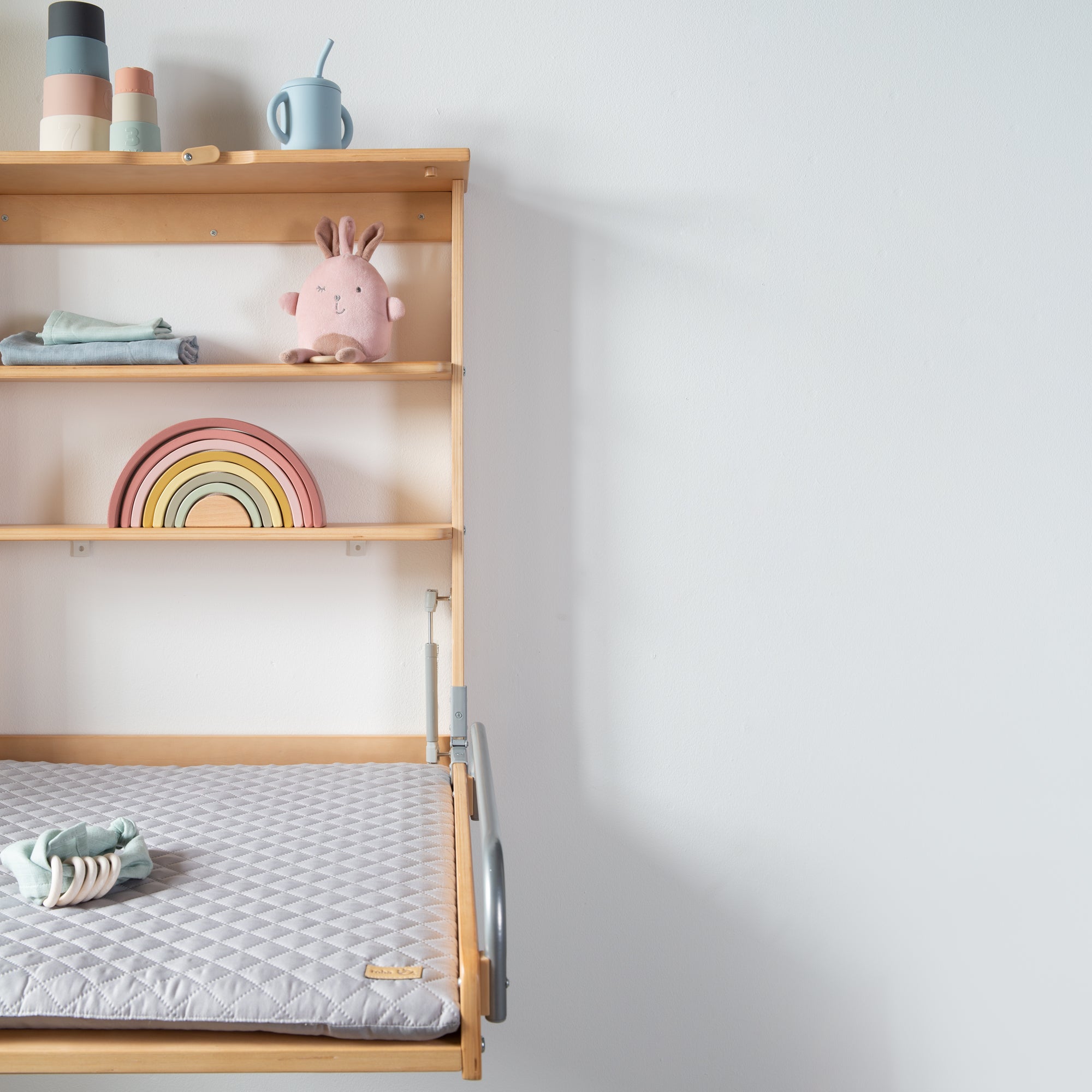 Roba 212015NAV230 Wandwickelregal +Wickelauflage grau braun gebeizt – Wickeln & Baden - Produktbild 6