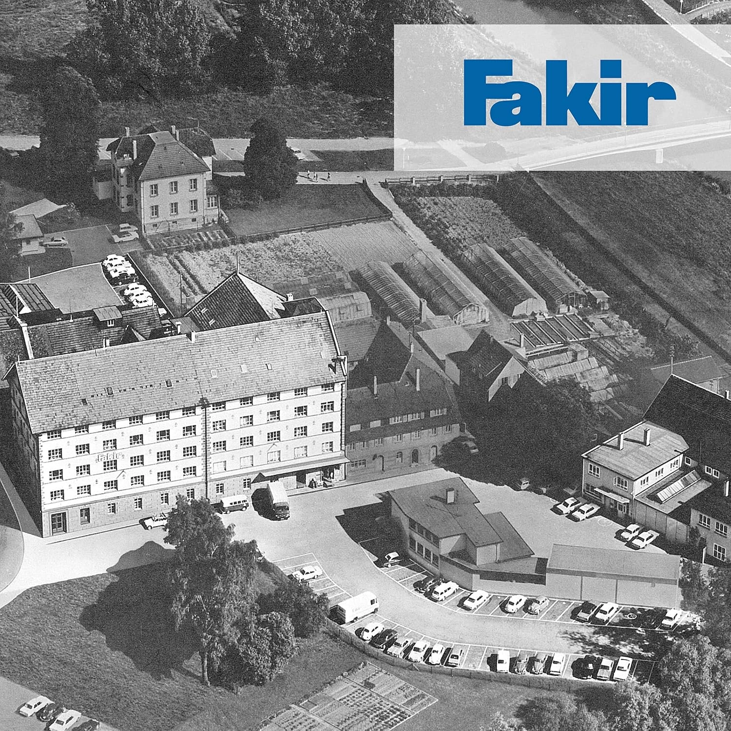 FAKIR trend BL 240 Beutelloser Bodenstaubsauger – 700 W, HEPA H13, 3 l Staubbehälter