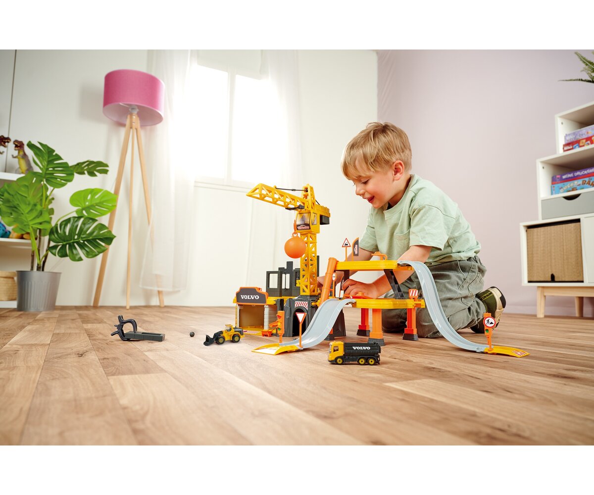 Majorette Creatix Construction Spielset + 5 Volvo Baufahrzeuge (212050032) Innenarchitektur, Junge, Kind, Männlich, Person