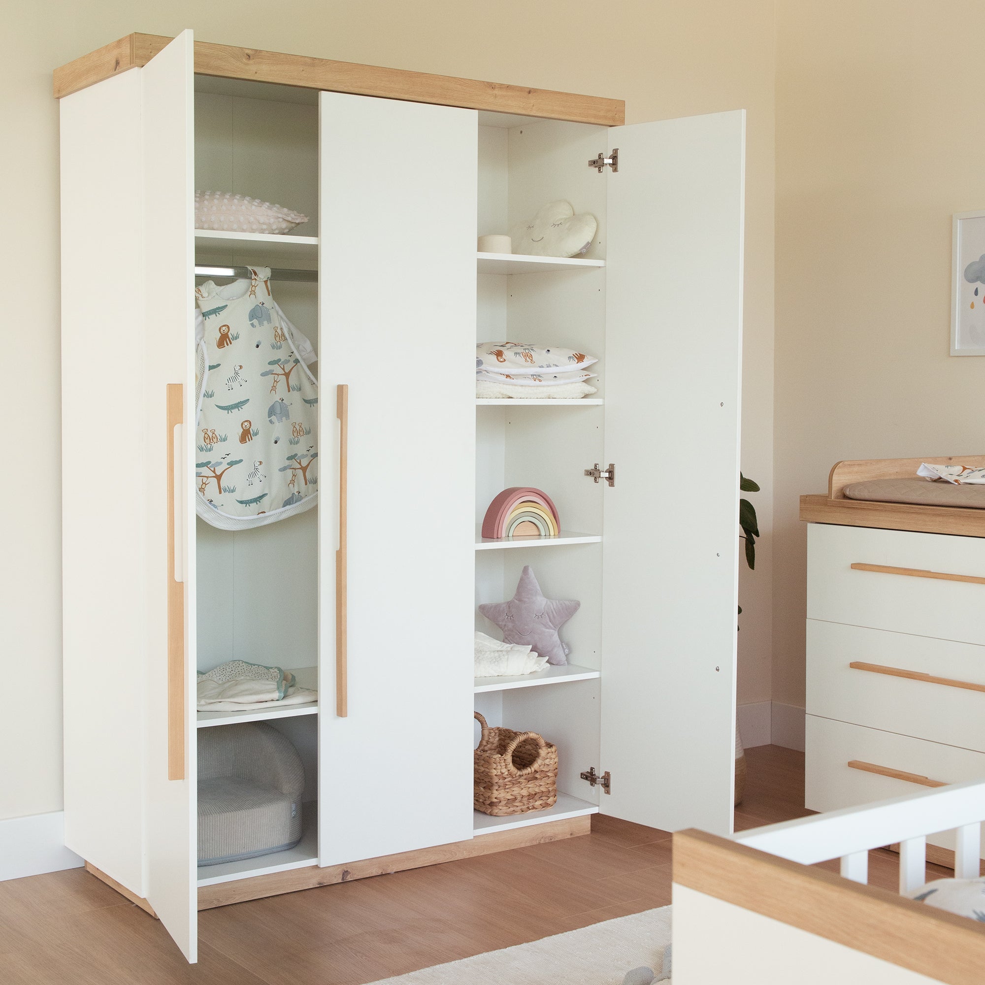 Roba 1631889 Kleiderschrank 3-türig Lumo weiß - Produktbild 2