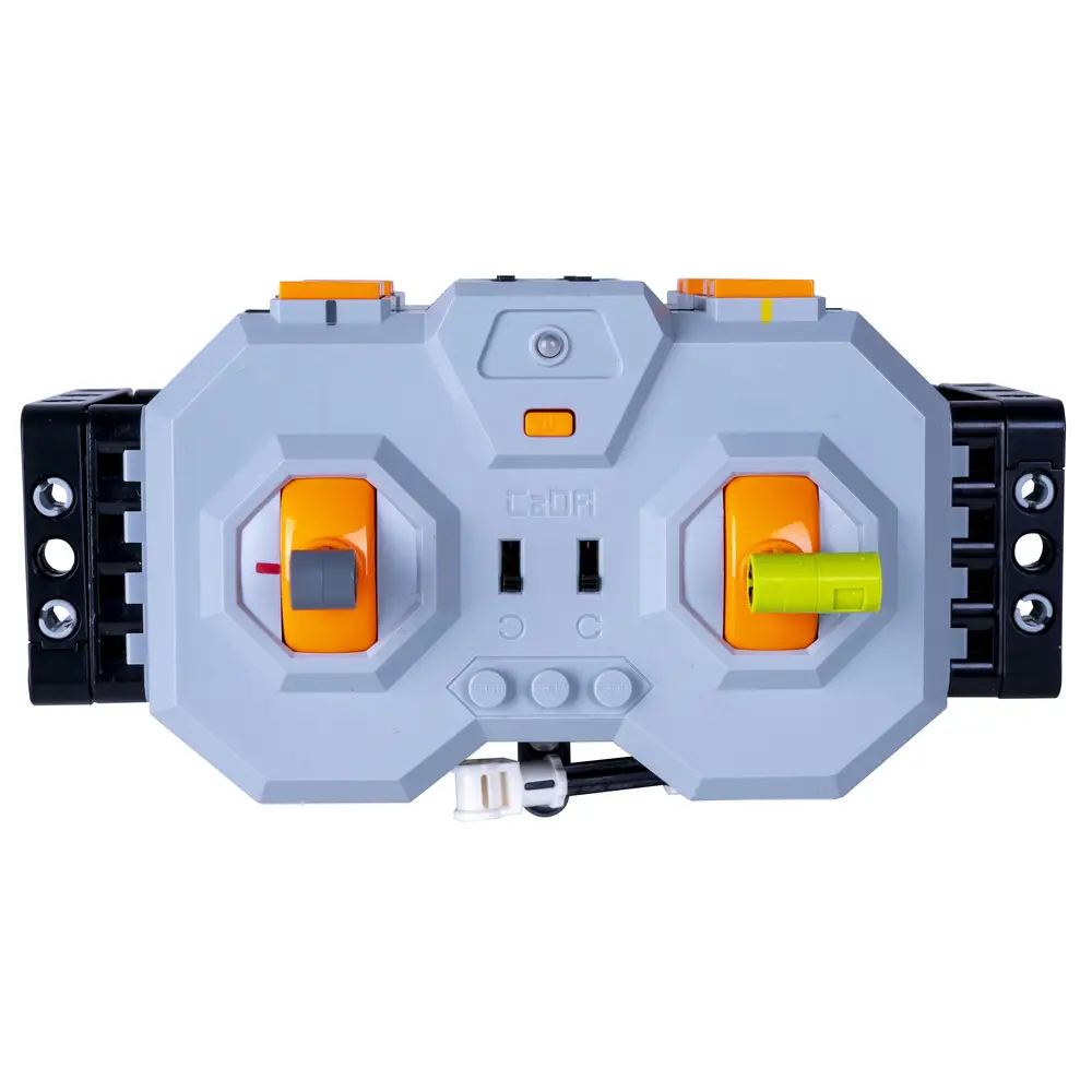 CaDA Claas Dominator 370 1:18 2,4GHz Bricks